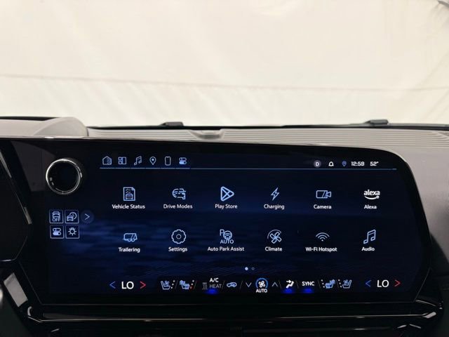 Used 2025 Chevrolet Silverado EV RST image 37