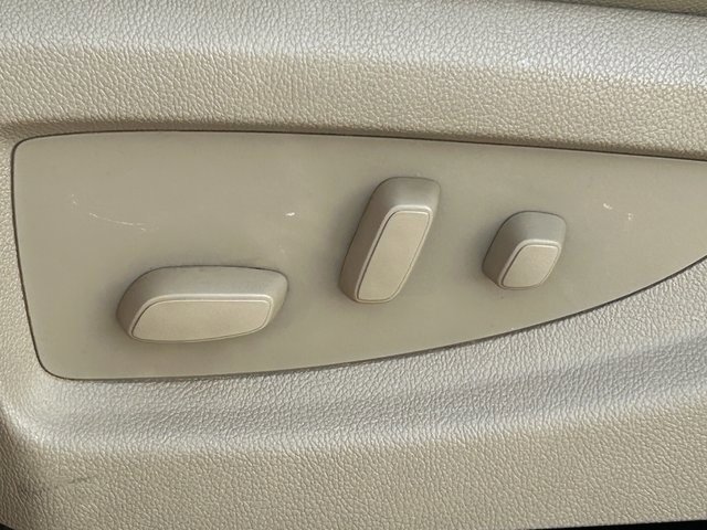 Used 2017 Chevrolet Silverado 3500 LTZ w/ Duramax Plus Package image 27