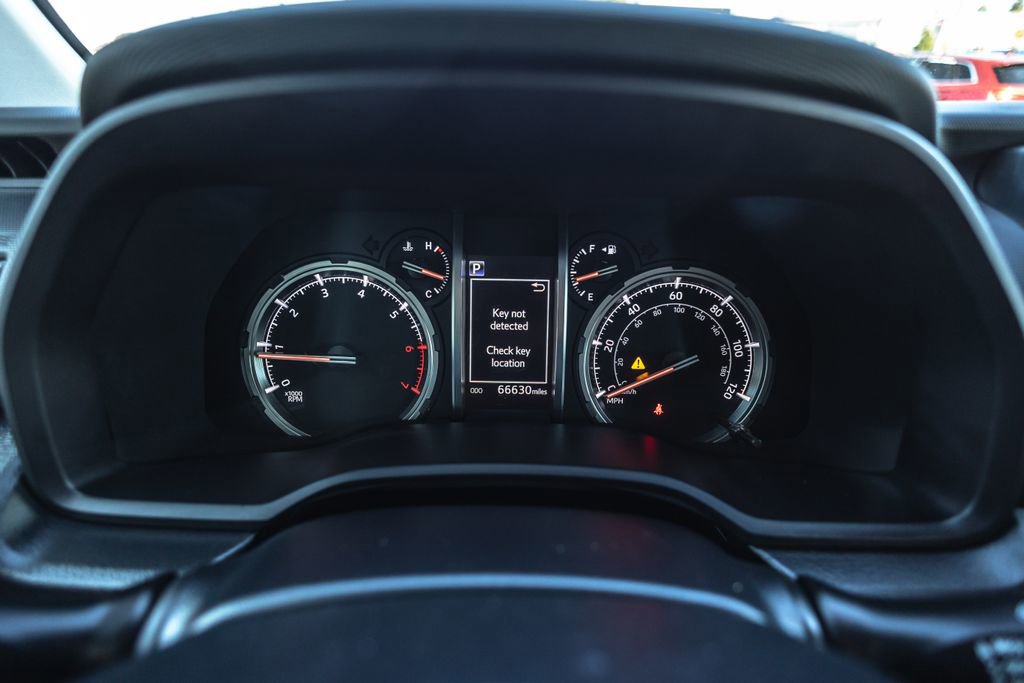Used 2021 Toyota 4Runner Limited image 14
