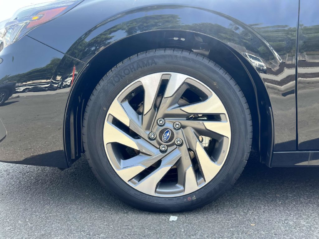 Certified 2025 Subaru Legacy Limited AWD/4WD image 9
