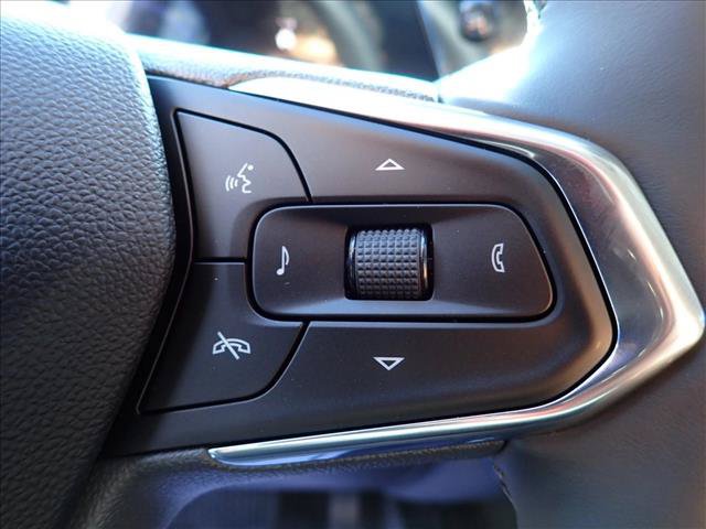 New 2026 Chevrolet Trax LT w/ Midnight Edition FWD image 17