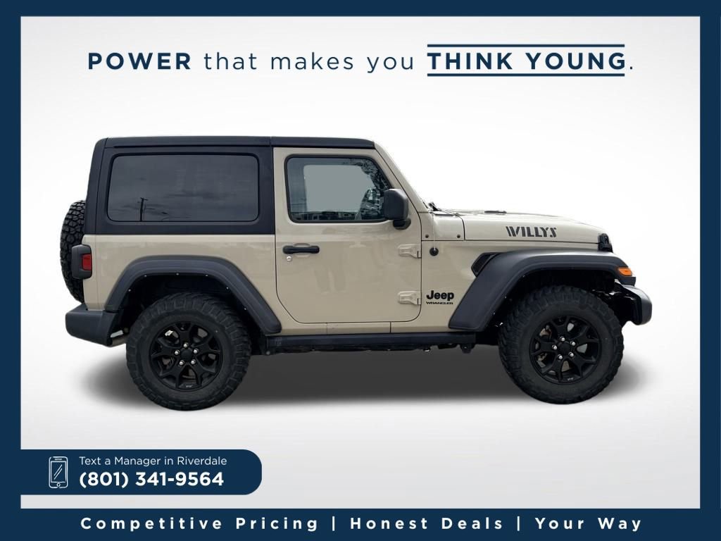 Used 2022 Jeep Wrangler Willys image 4