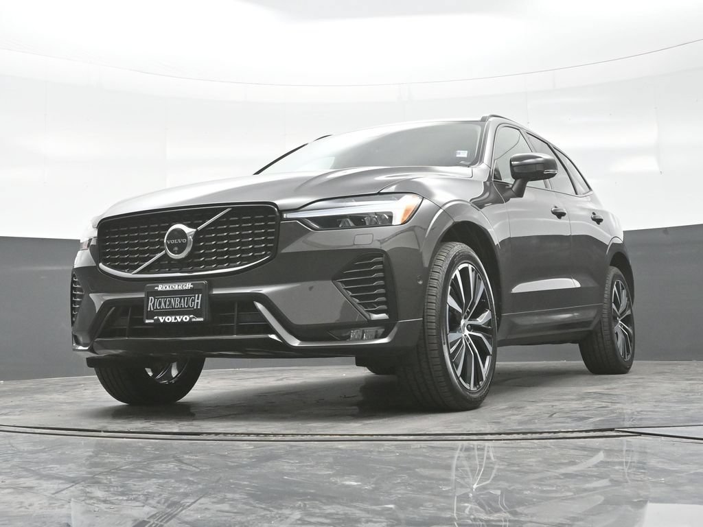 Used 2024 Volvo XC60 B5 Plus w/ Protection Package Premier AWD/4WD image 25