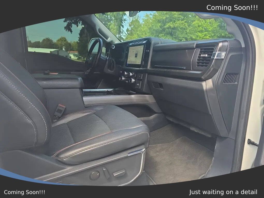 Used 2023 Ford F450 Lariat w/ Chrome Package AWD/4WD image 16