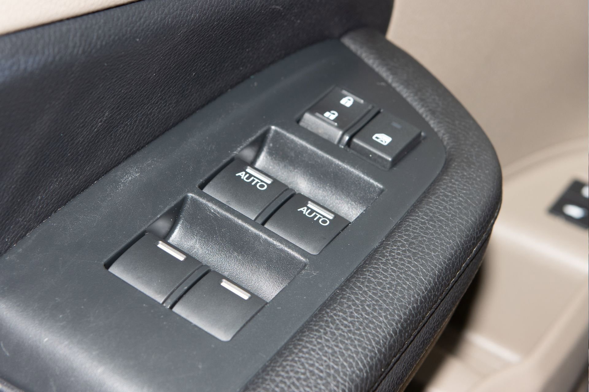 Used 2022 Honda Pilot Elite image 39