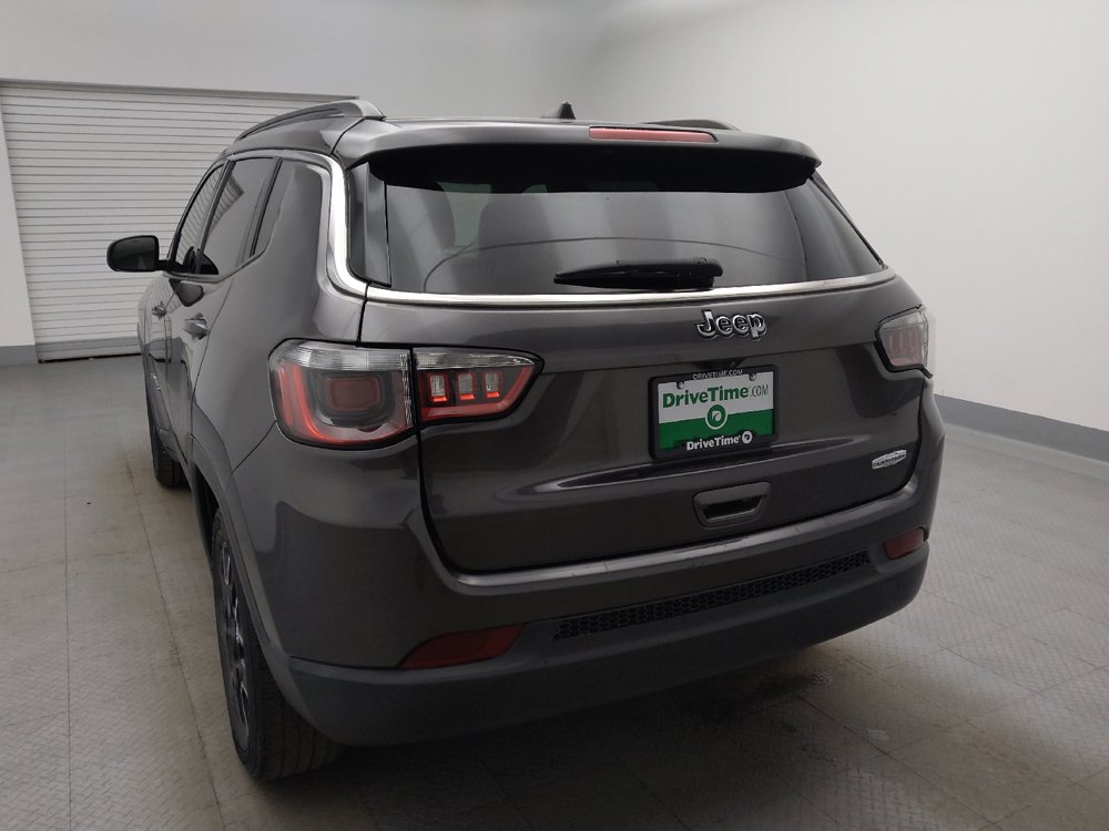 Used 2022 Jeep Compass Latitude FWD image 6