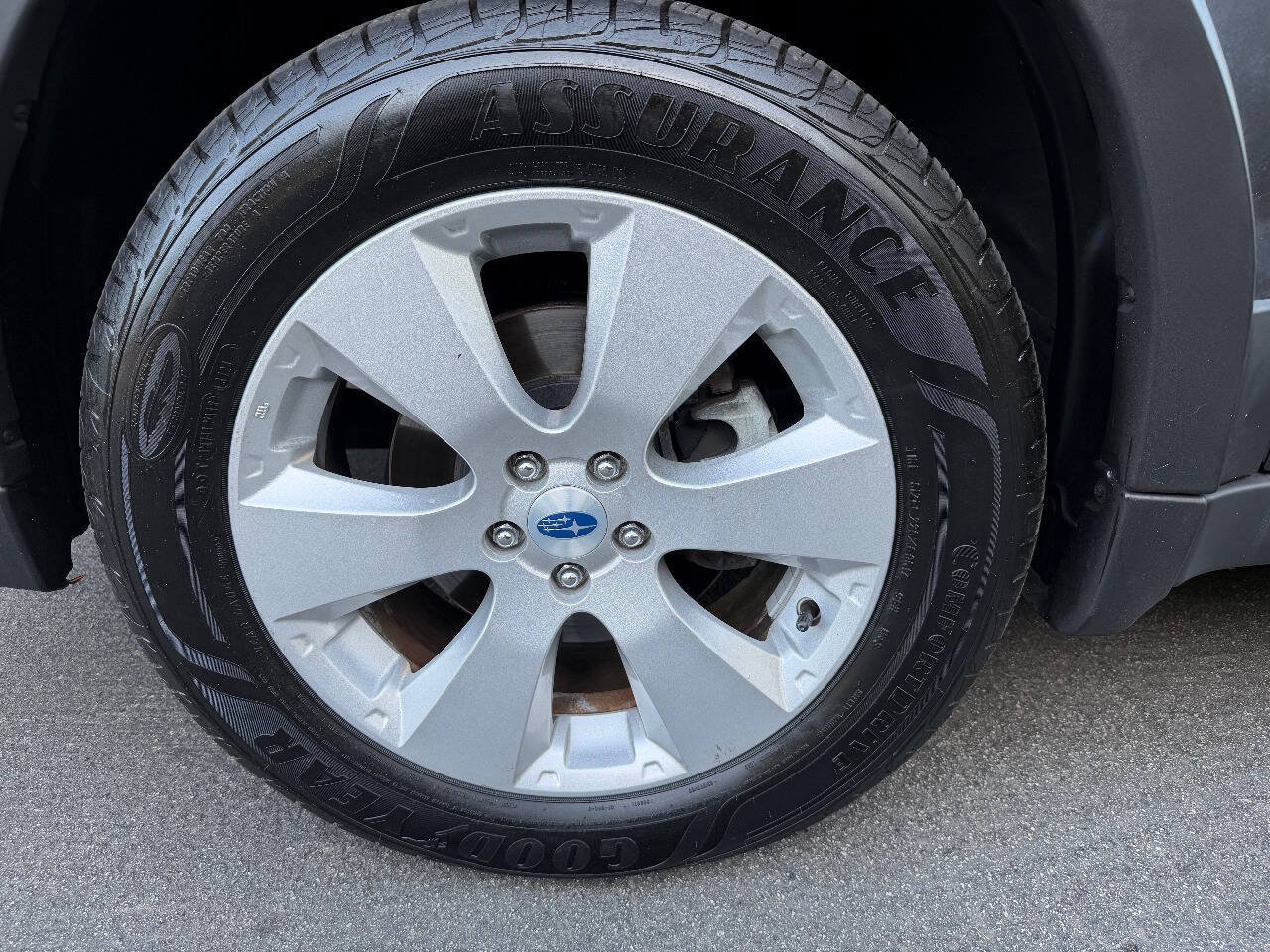 Used 2012 Subaru Outback 2.5i Limited AWD/4WD image 38