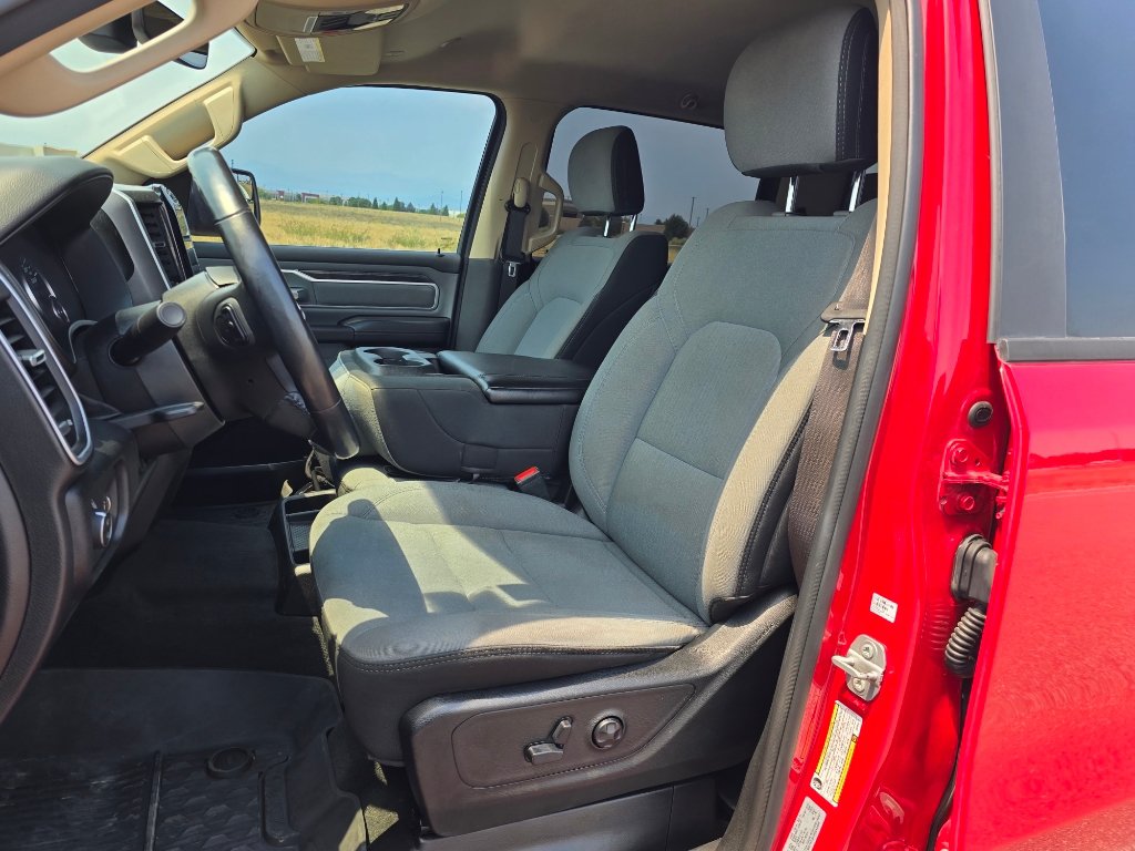 Used 2020 RAM 1500 Big Horn AWD/4WD image 14