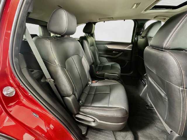 Used 2024 MAZDA CX-90 Plug-In Hybrid w/ Preferred AWD/4WD image 28