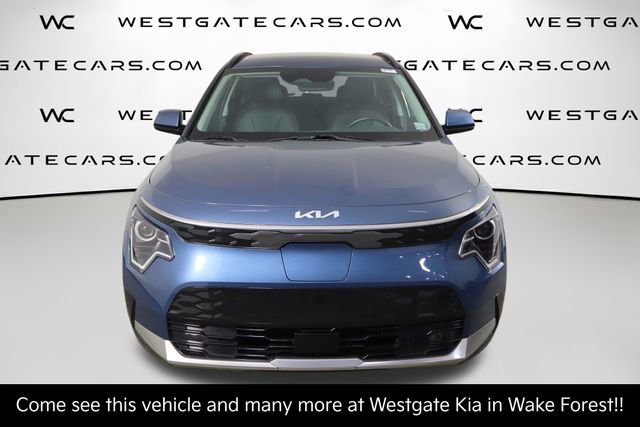 Certified 2023 Kia Niro Wind w/ Wind Preserve Package FWD image 2