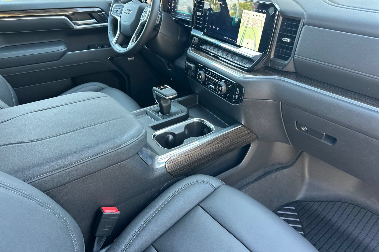 New 2026 Chevrolet Silverado 1500 LT Trail Boss w/ LT Trail Boss Premium Package AWD/4WD image 15