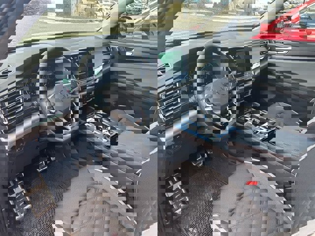 Certified 2025 Volkswagen Atlas Peak Edition SE image 11