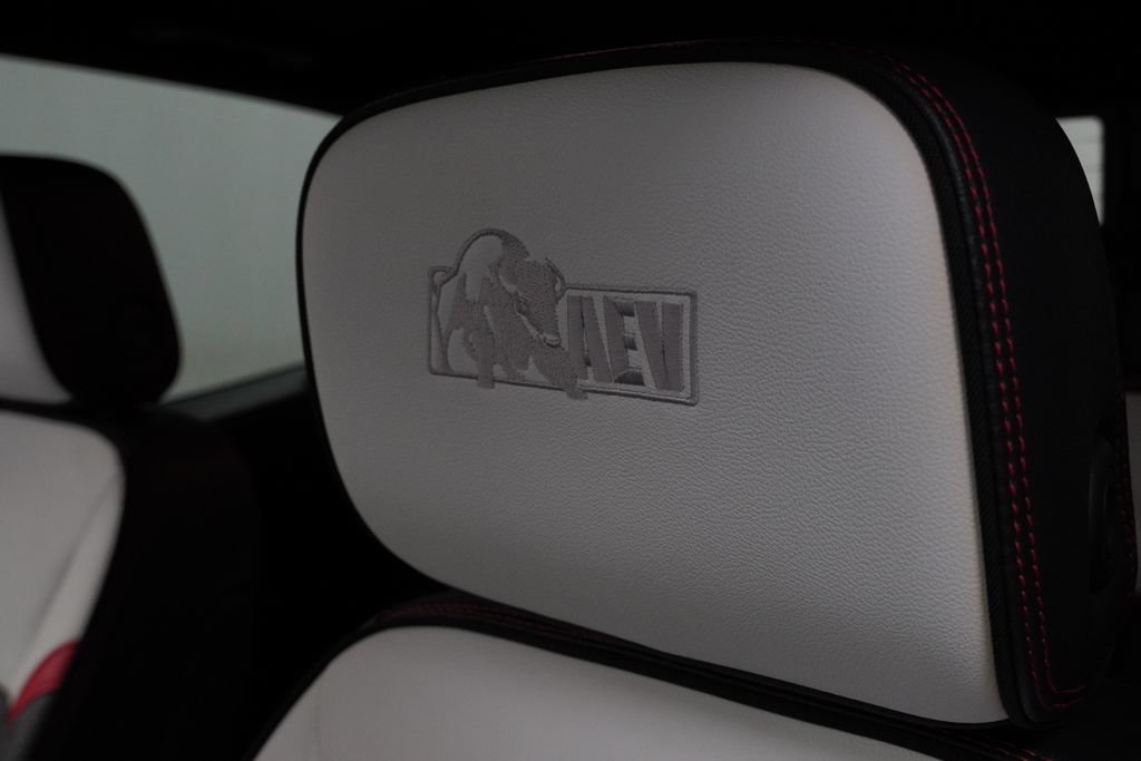Used 2024 GMC Canyon AT4X w/ AT4X AEV Edition AWD/4WD image 12