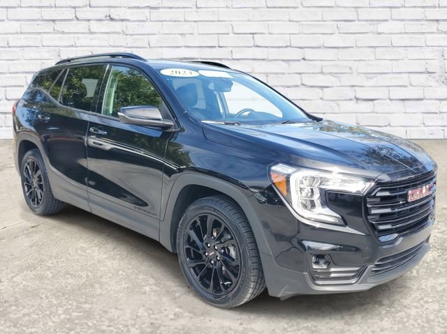 Certified 2023 GMC Terrain SLT w/ Elevation Edition image 5