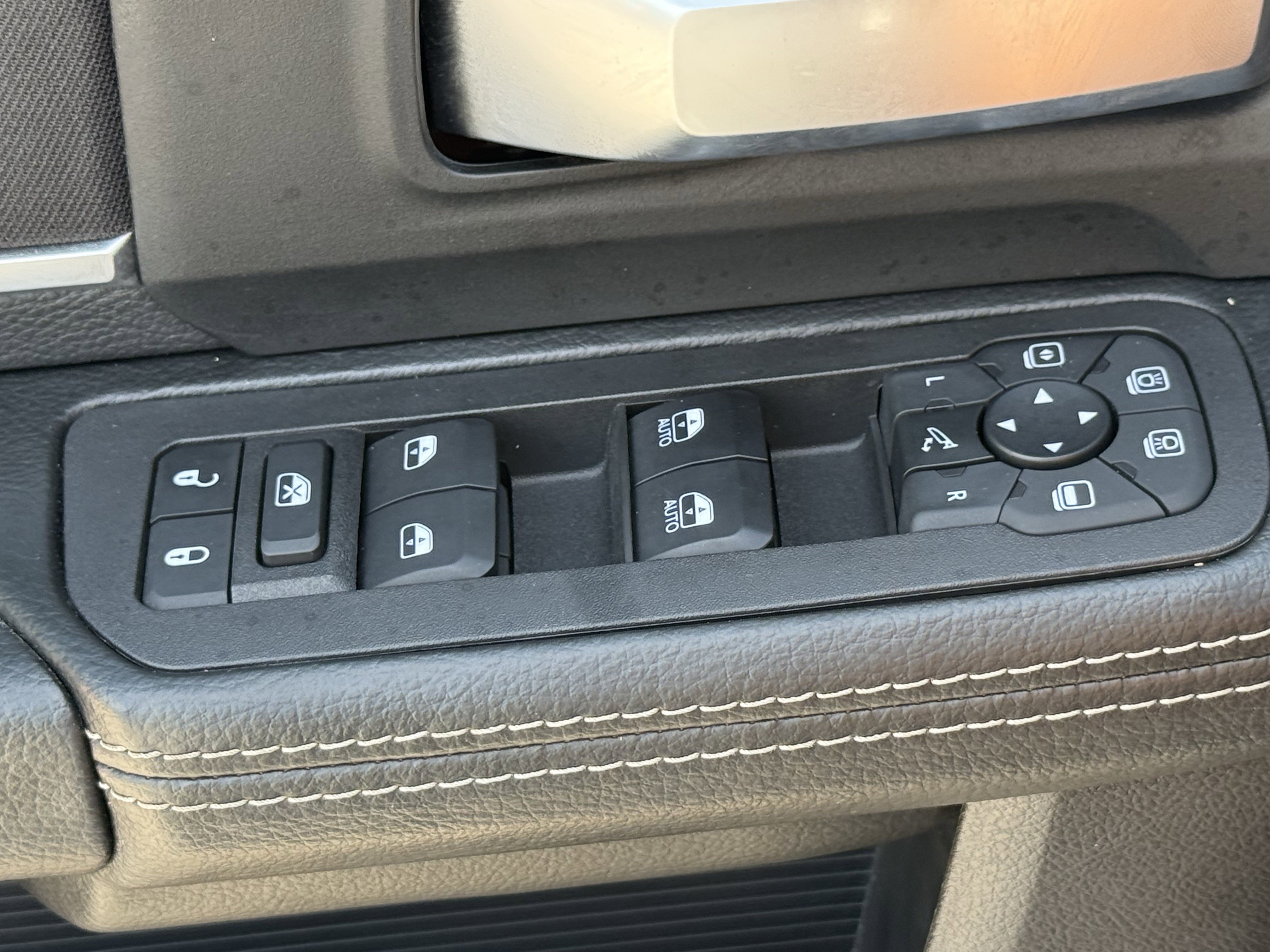 Used 2025 RAM 2500 Lone Star AWD/4WD image 26