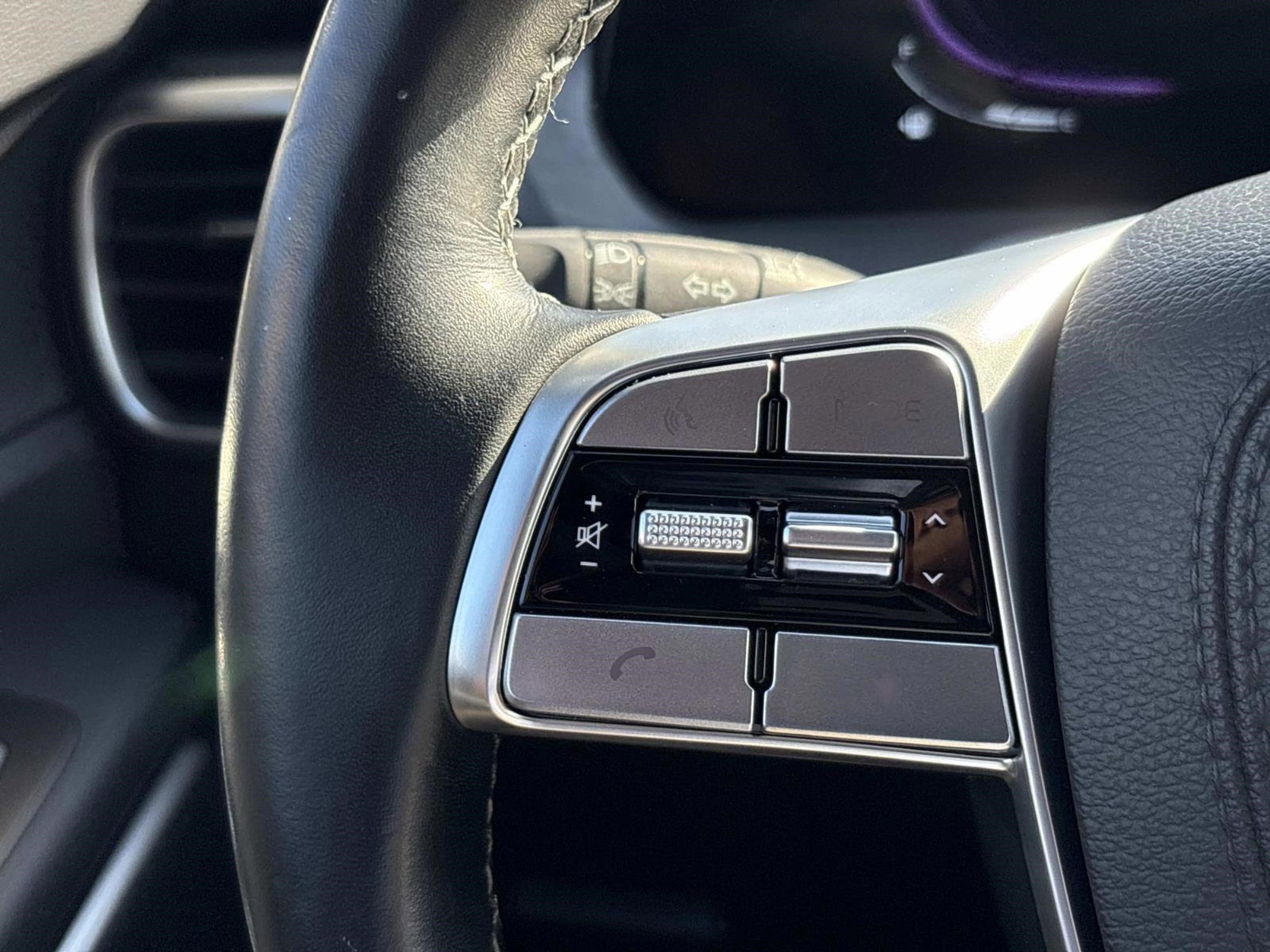 Used 2025 Kia Telluride EX X-Line image 27