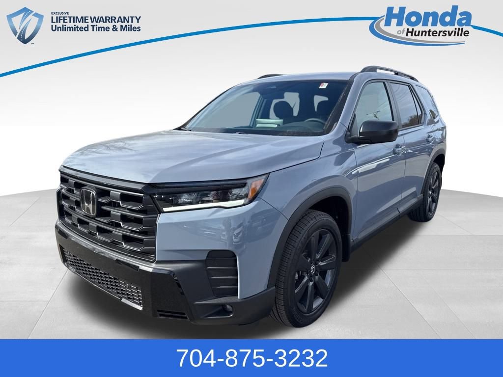 New 2026 Honda Pilot Sport image 3