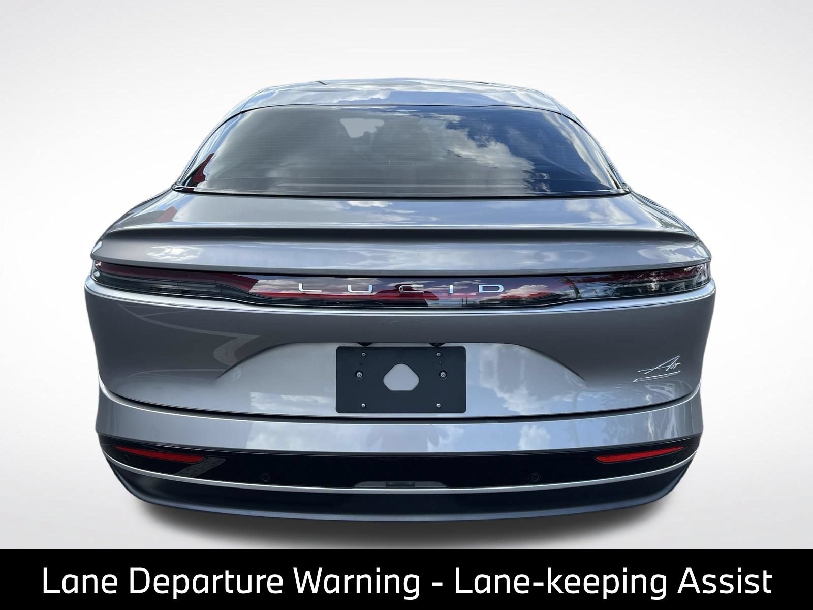 Used 2023 Lucid Air Touring AWD/4WD image 10