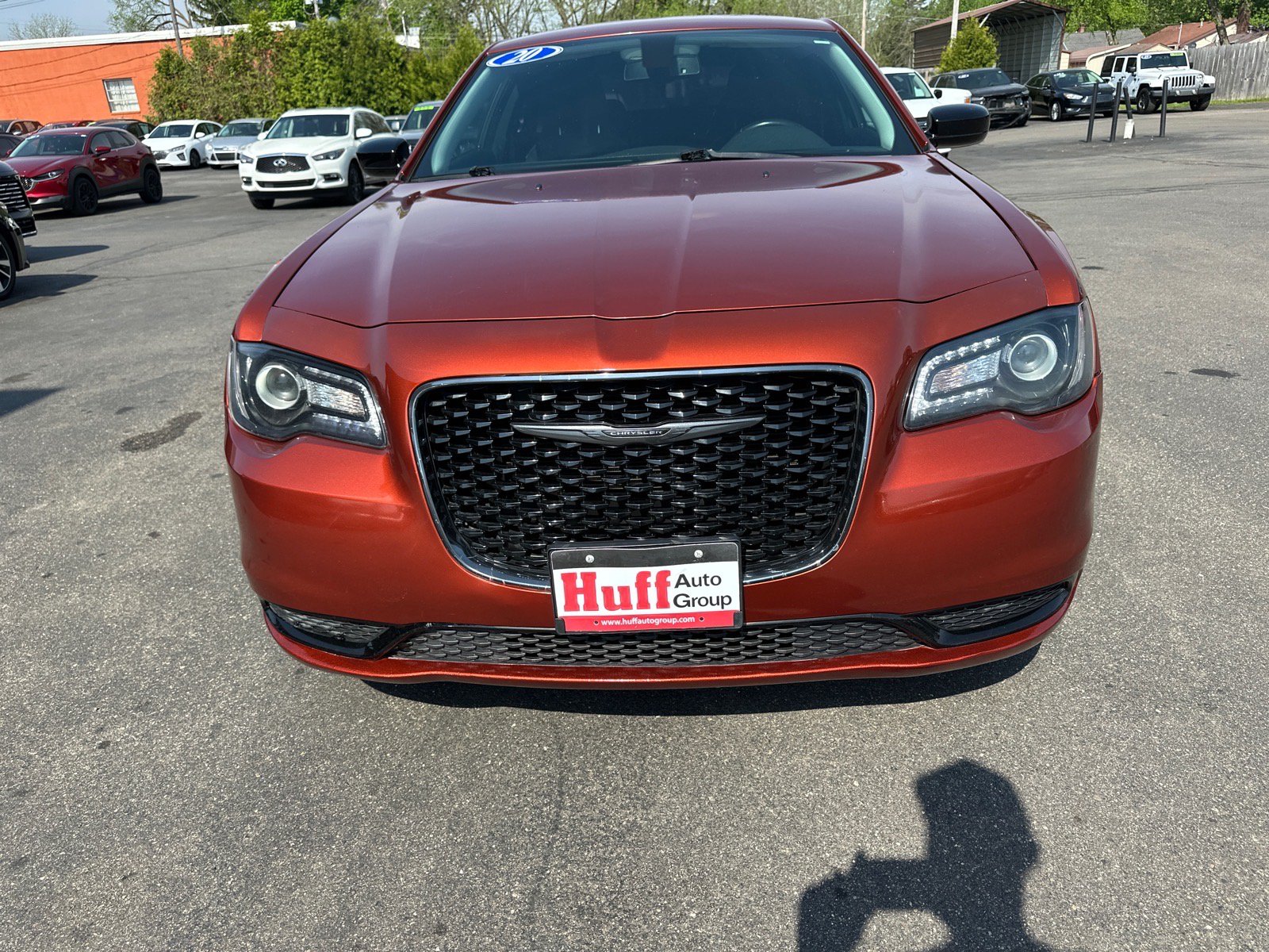 Used 2020 Chrysler 300 Touring w/ Sport Appearance Package RWD image 8