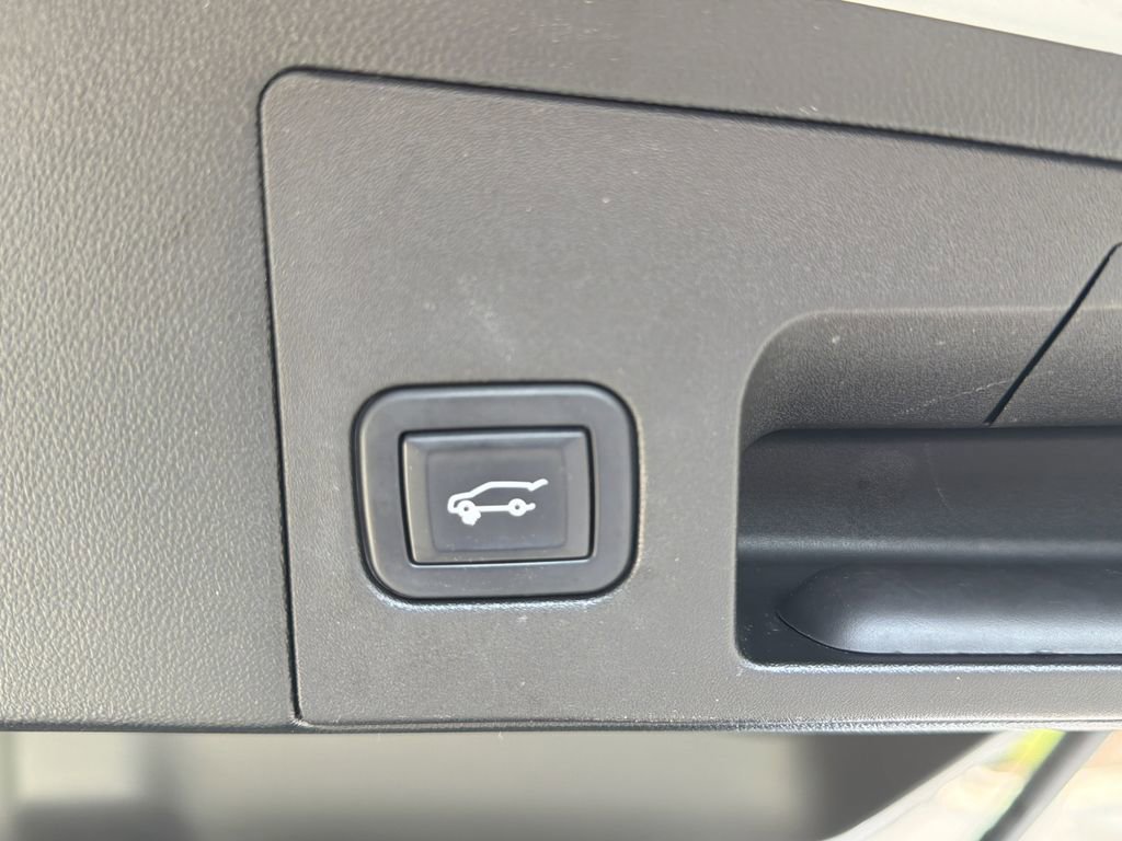 Certified 2022 Cadillac XT5 Premium Luxury image 20