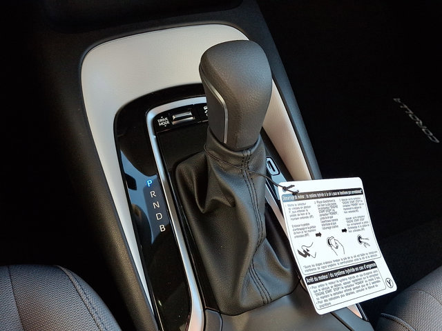 Certified 2026 Toyota Corolla SE FWD image 15