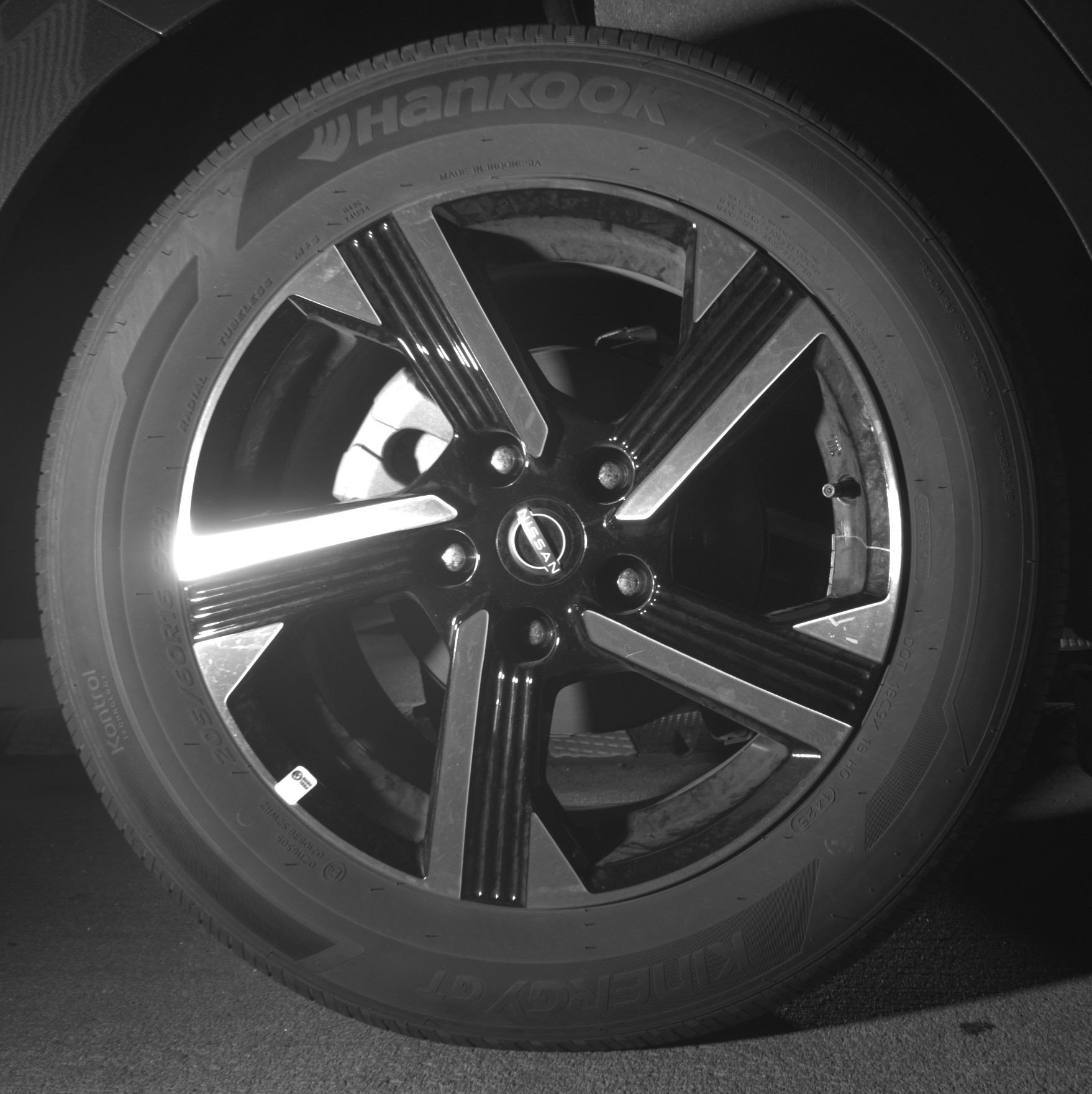 Used 2025 Nissan Sentra SV FWD image 15