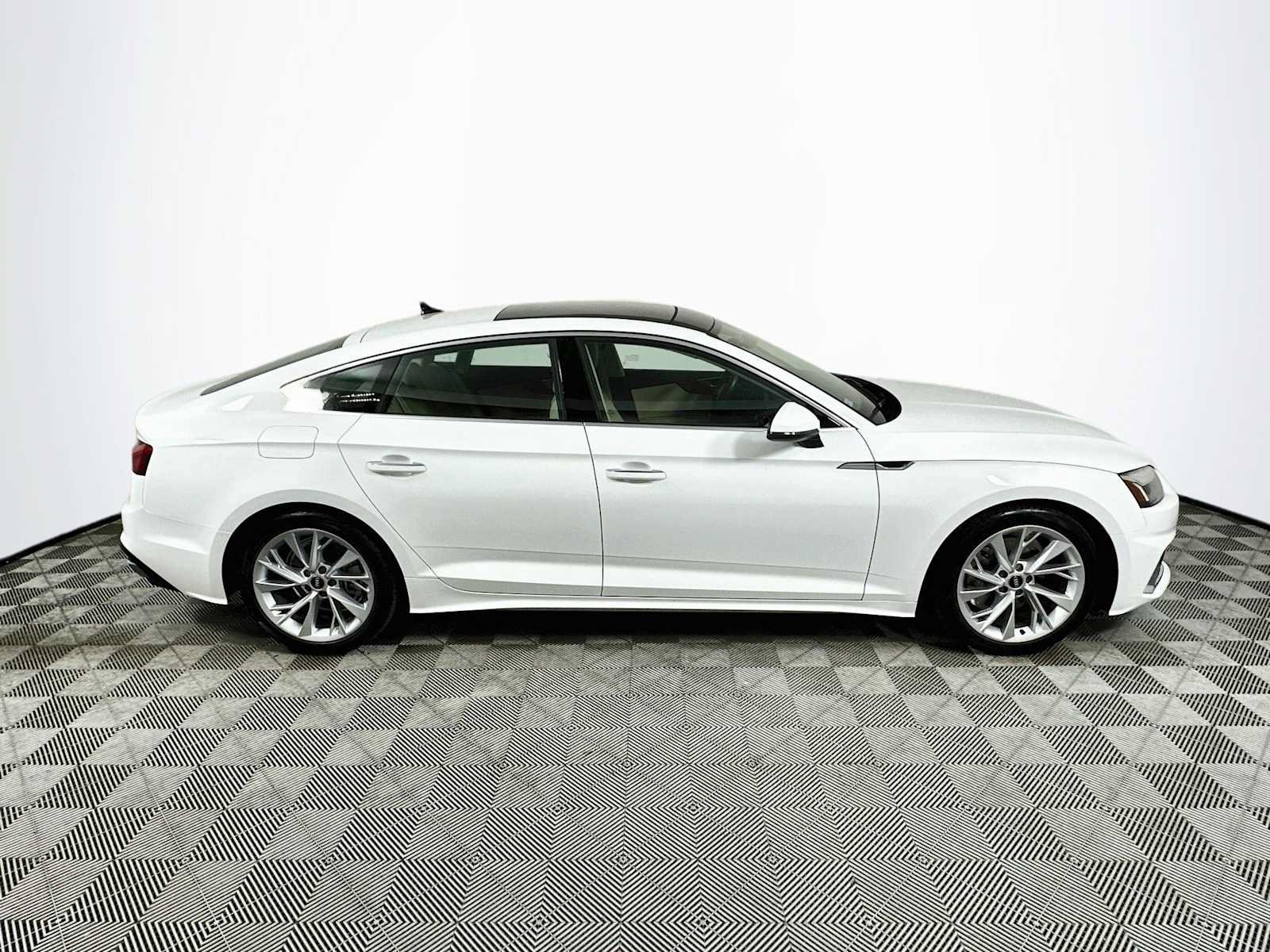 Certified 2023 Audi A5 2.0T Premium w/ Convenience Package AWD/4WD image 8