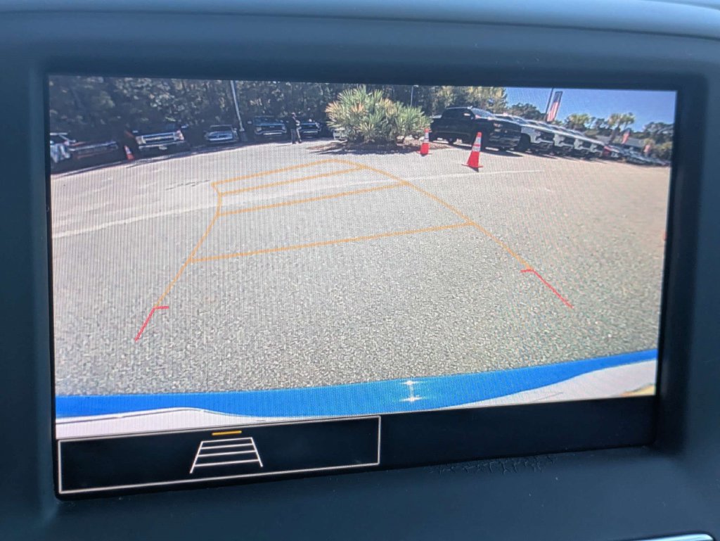 Used 2022 Chevrolet Camaro LT RWD image 22