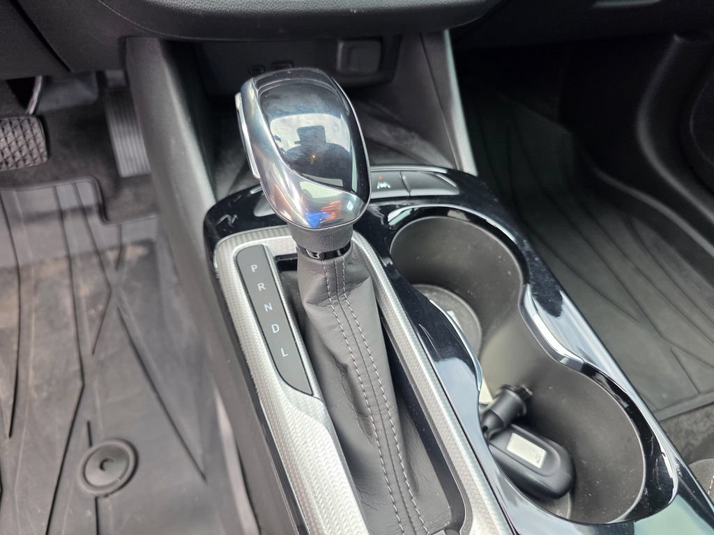 Used 2025 Buick Envista Avenir FWD image 18