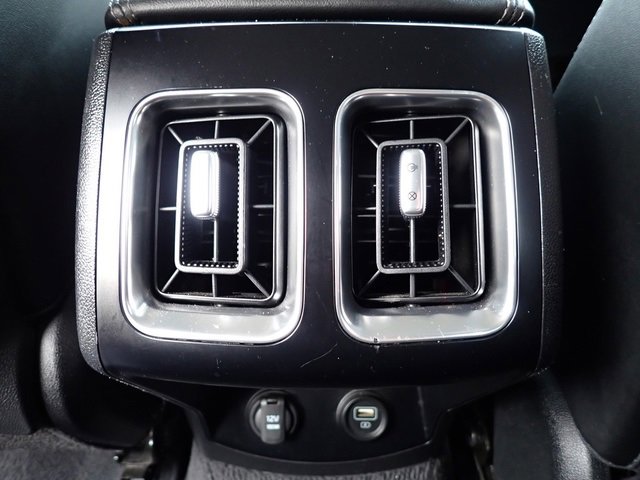 Used 2022 Kia Sorento S image 19