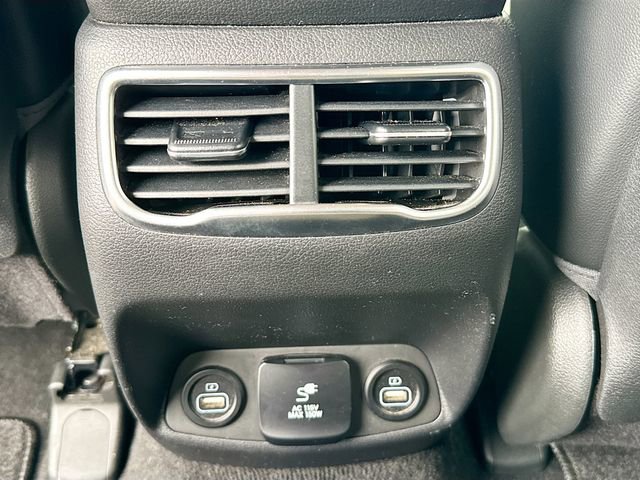 Used 2023 Hyundai Santa Fe Limited image 27