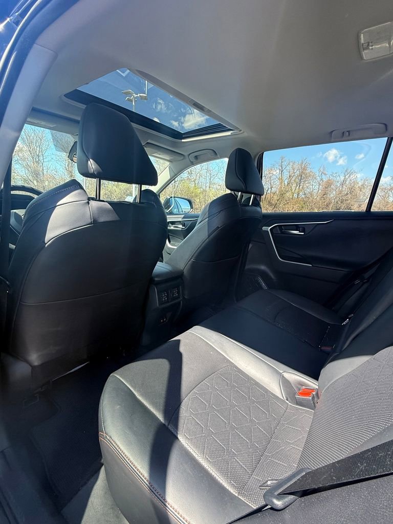 Used 2019 Toyota RAV4 Adventure w/ Cold Weather Package AWD/4WD image 19