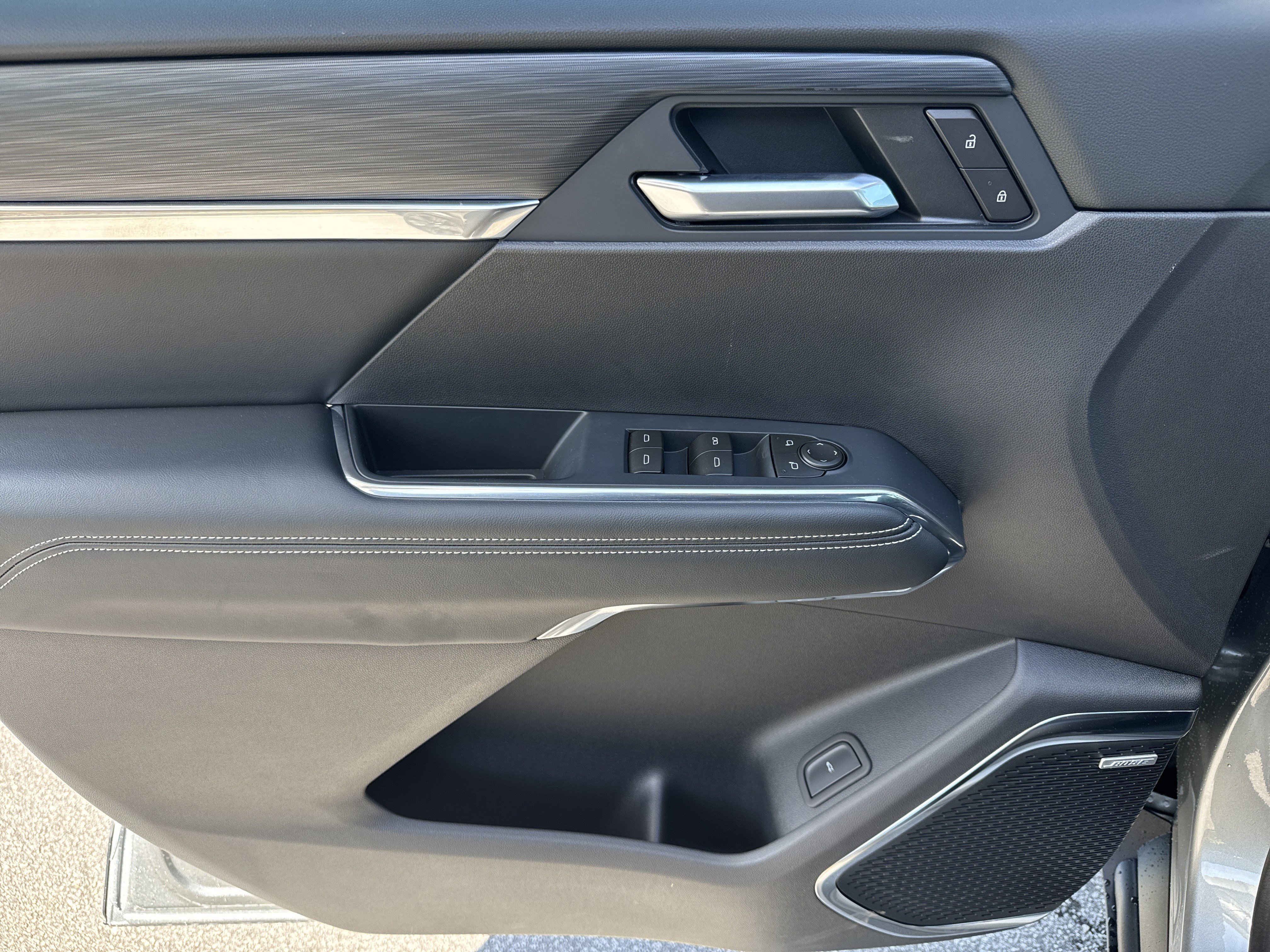 New 2026 GMC Acadia Elevation w/ Black Edition FWD image 14