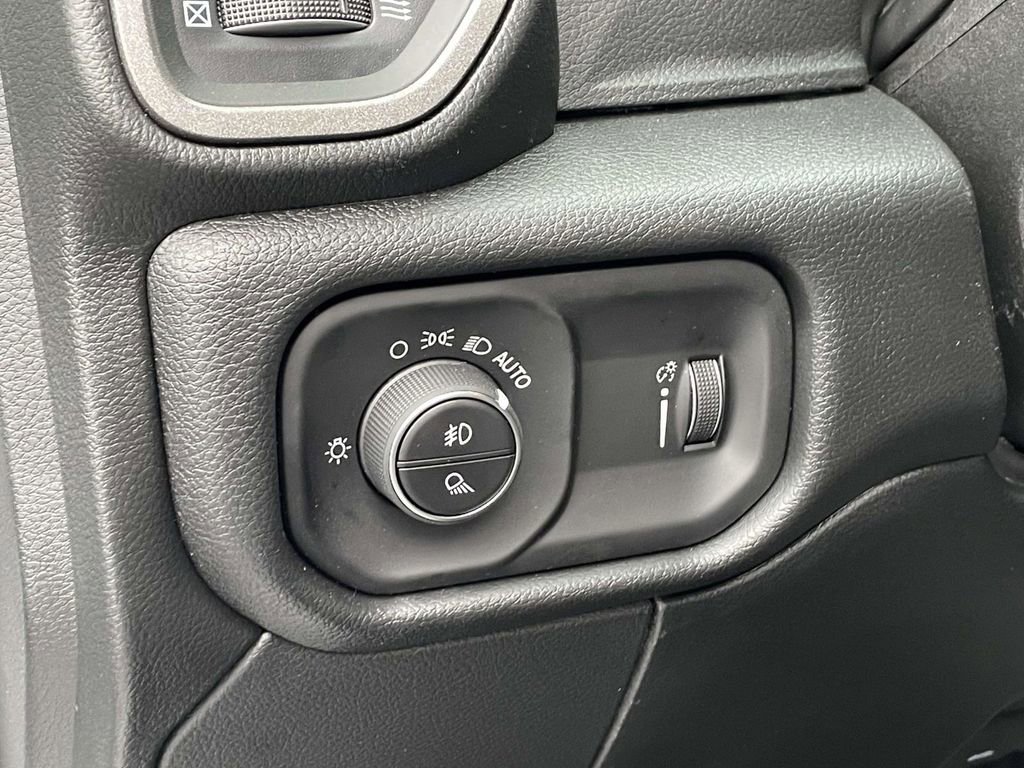 New 2026 RAM 2500 Tradesman w/ Chrome Appearance Group image 27