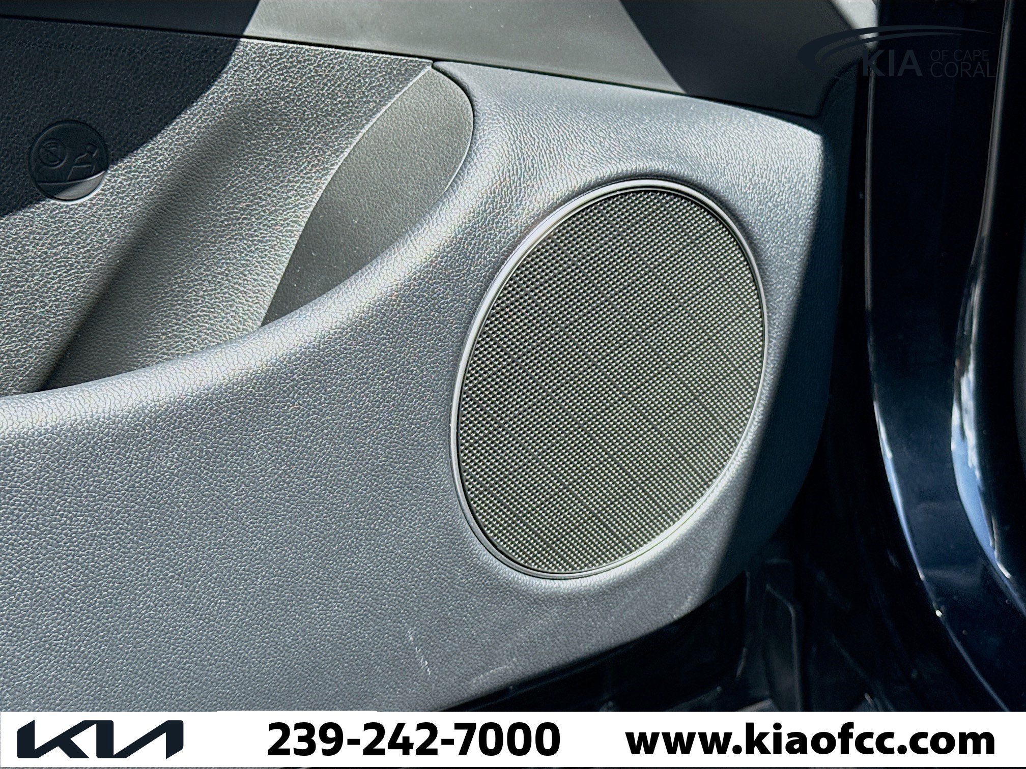 Used 2025 Genesis GV70 2.5T image 23