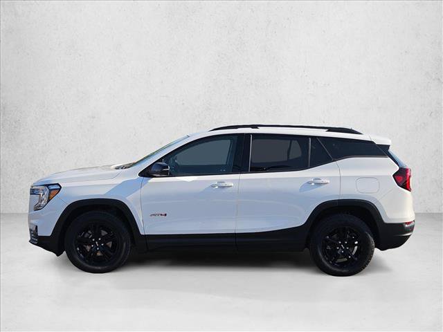Used 2024 GMC Terrain AT4 w/ Tech Package AWD/4WD image 9