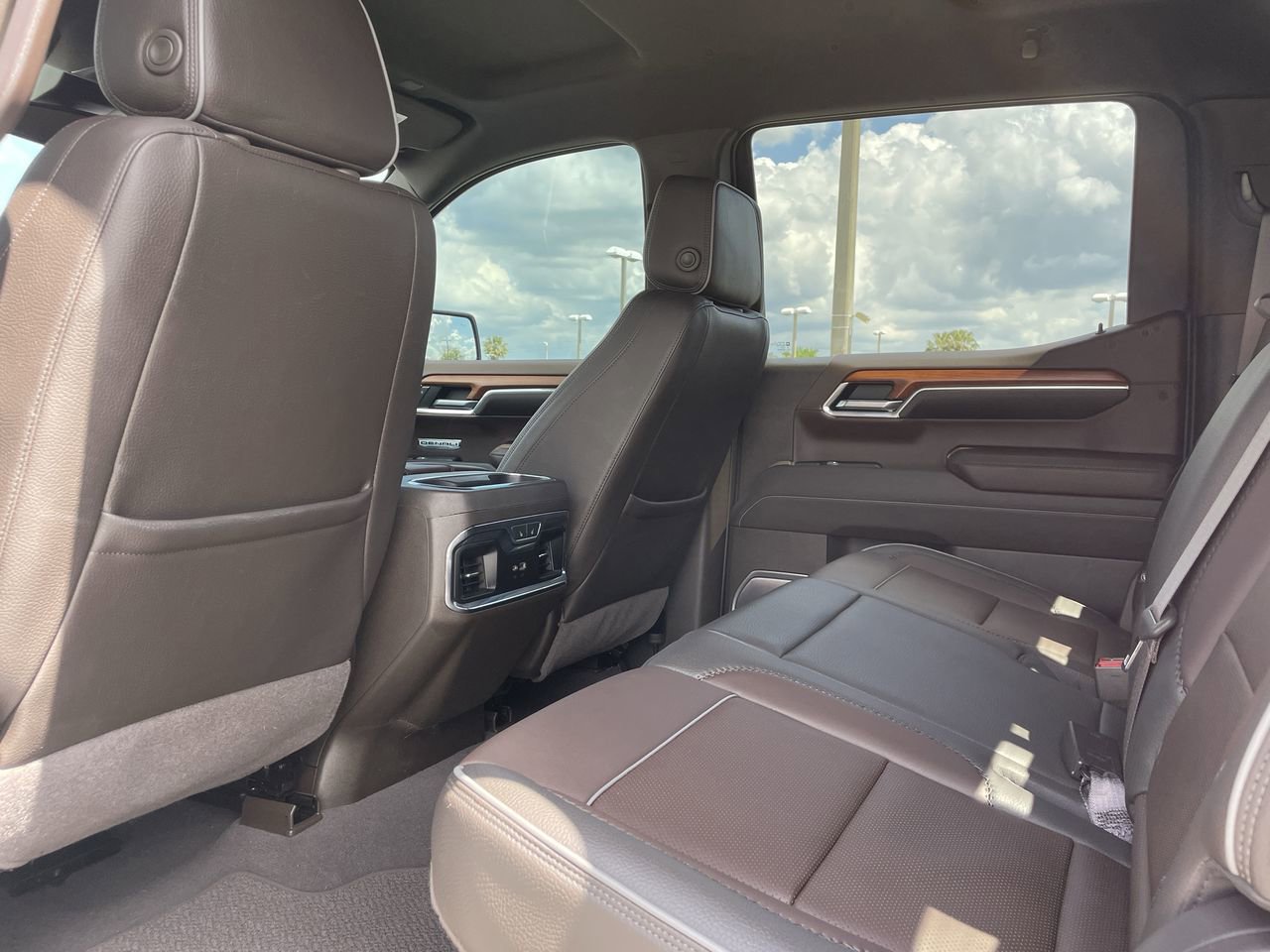 Used 2023 GMC Sierra 1500 Denali RWD image 16