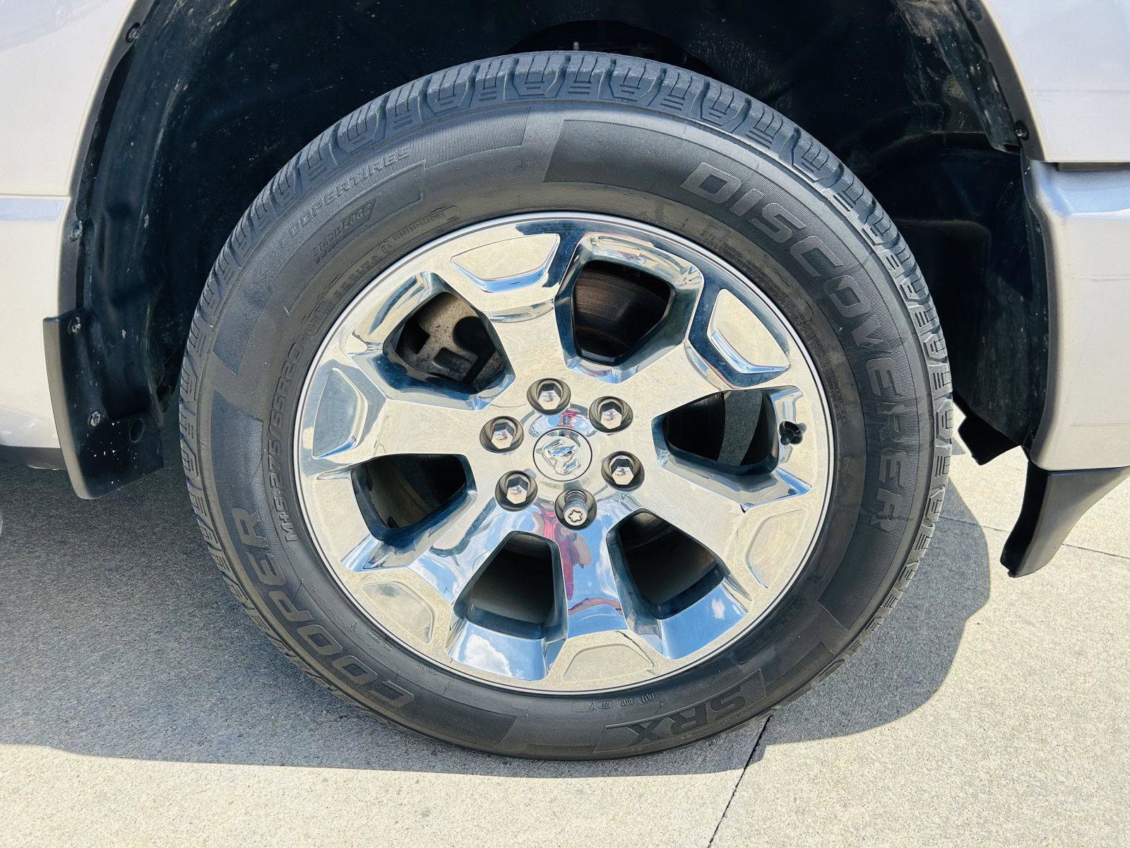 Used 2022 RAM 1500 Big Horn AWD/4WD image 36