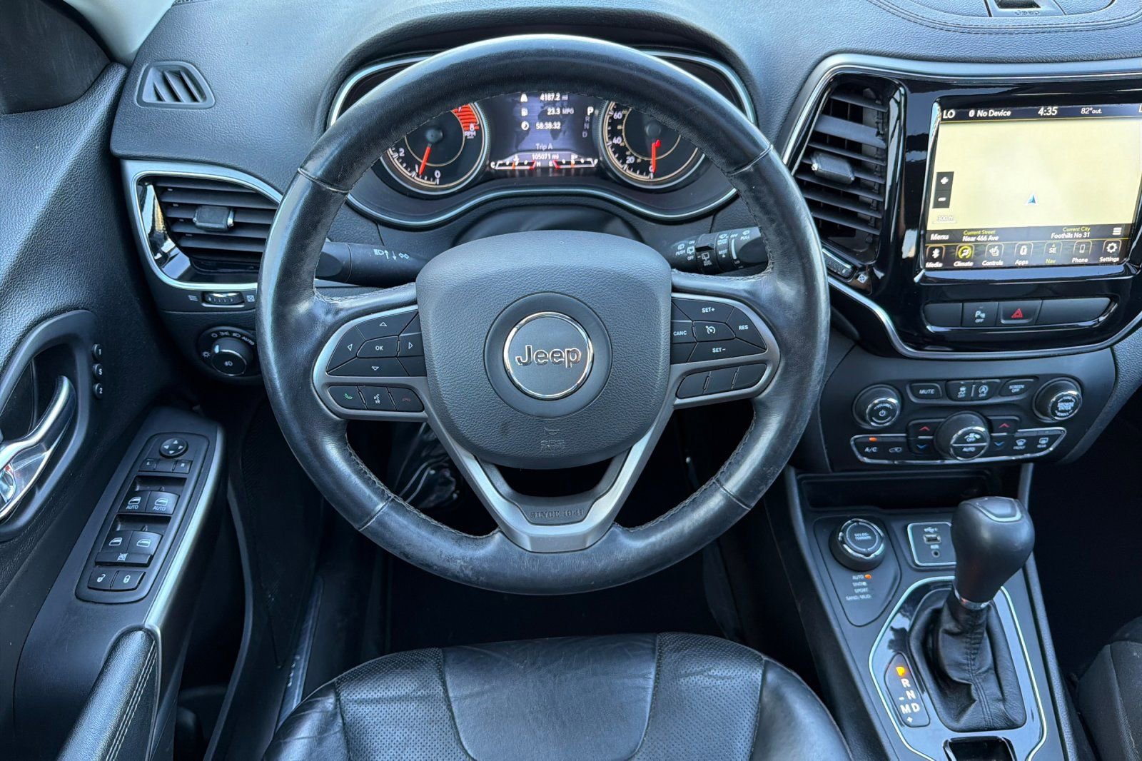 Used 2020 Jeep Cherokee Limited image 14