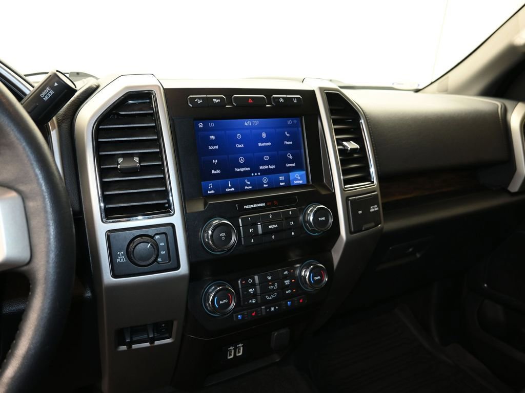 Certified 2020 Ford F150 Lariat w/ FX4 Off-Road Package image 18