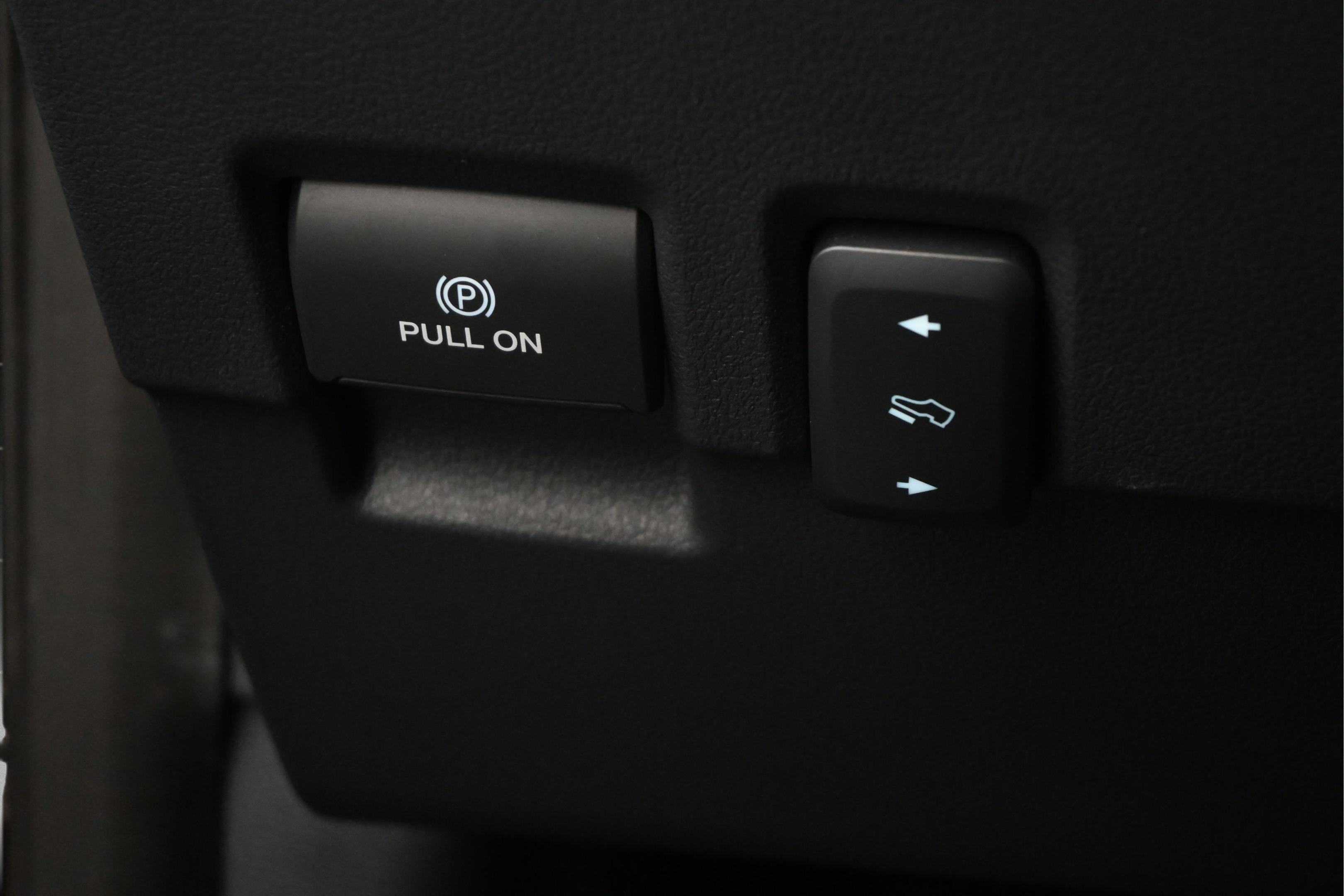 Used 2024 Ford F250 Platinum AWD/4WD image 26