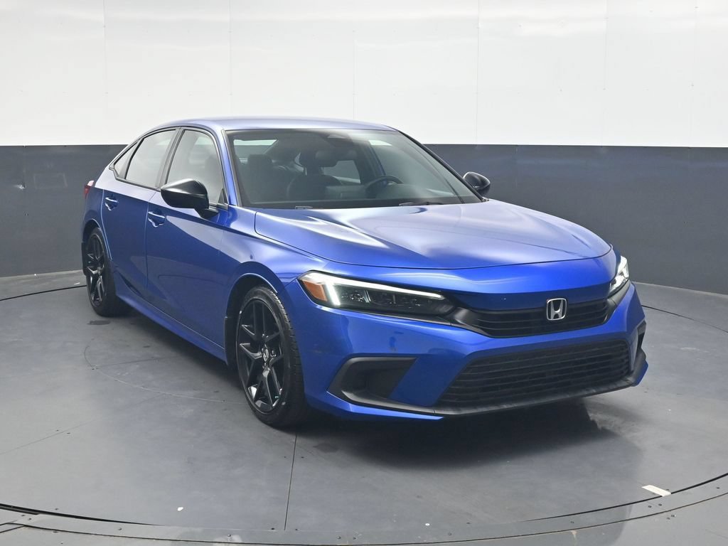 Used 2023 Honda Civic Sport image 2
