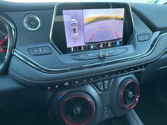 Certified 2021 Chevrolet Blazer RS w/ Enhanced Convenience Package FWD image 9