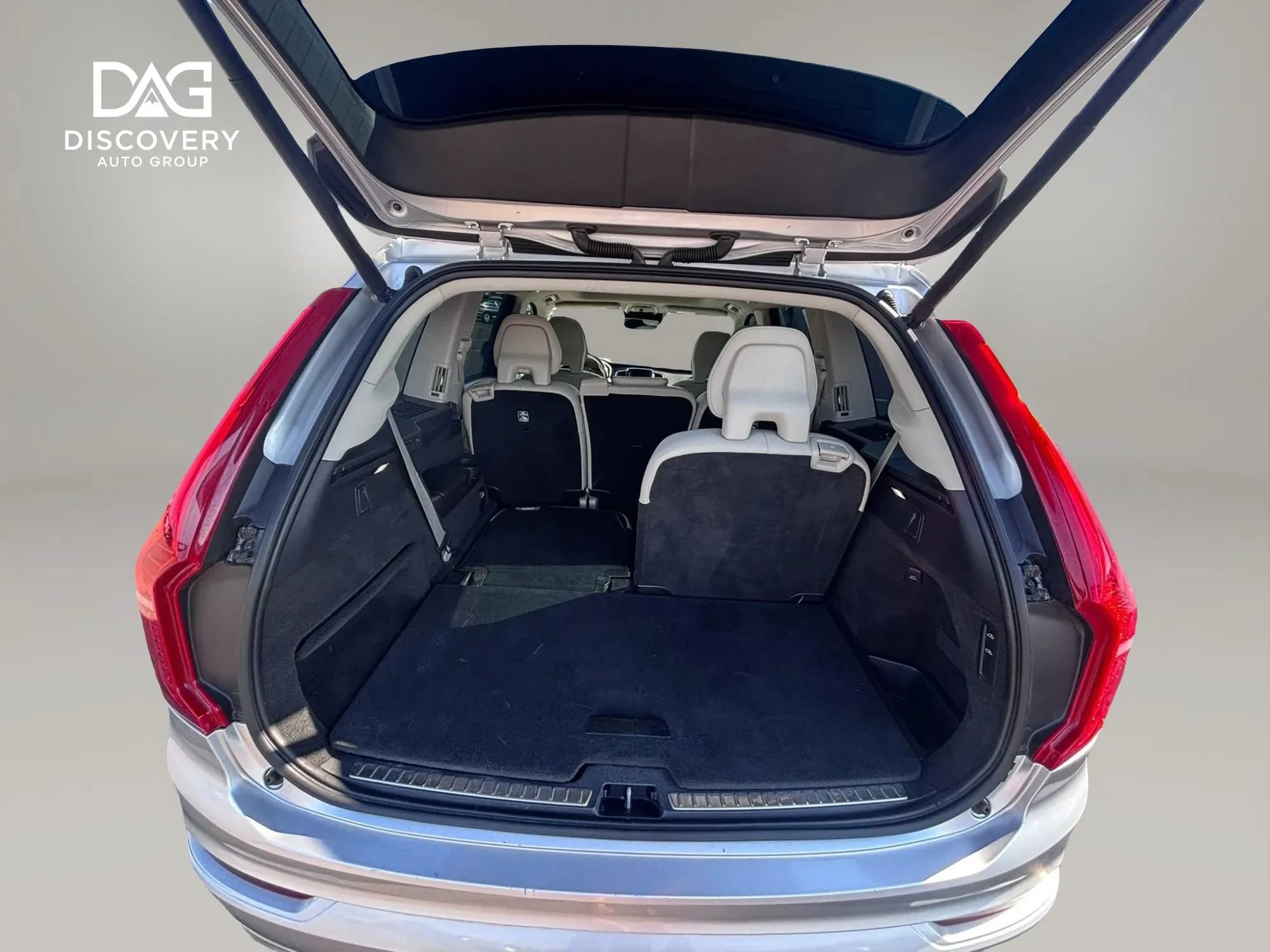 Used 2019 Volvo XC90 T6 Momentum w/ Advanced Package AWD/4WD image 25