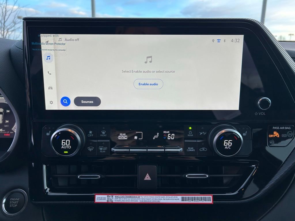 Used 2026 Toyota Highlander XSE image 16