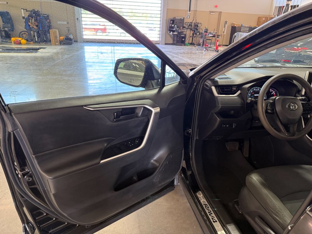 Used 2025 Toyota RAV4 LE FWD image 11