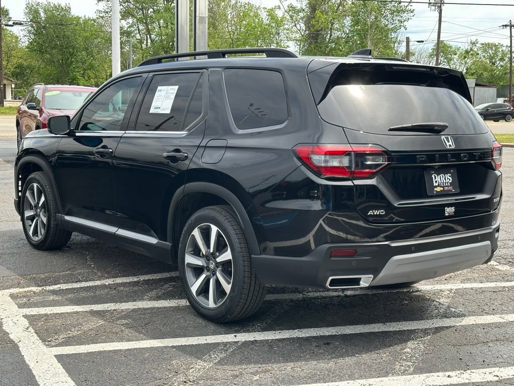 Used 2023 Honda Pilot Elite image 7