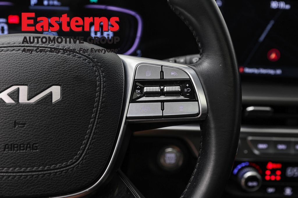 Used 2025 Kia Telluride S FWD image 17