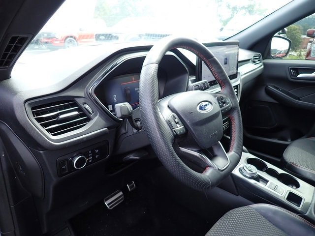 Certified 2023 Ford Escape ST-Line w/ Tech Pack #1 image 14