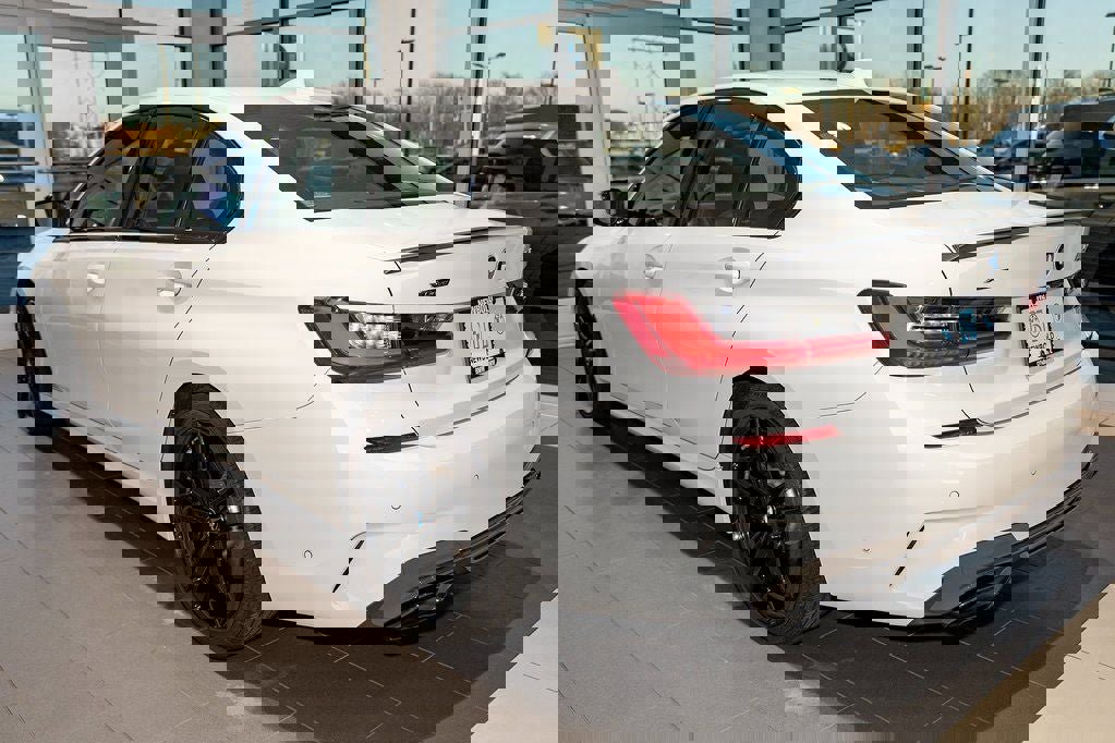 Used 2021 BMW M340i xDrive w/ Premium Package image 4